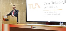 Perşembe Konferansı